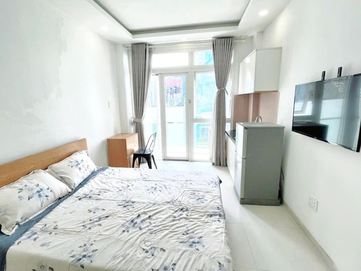 Khách sạn hẻo lánh Famhome *